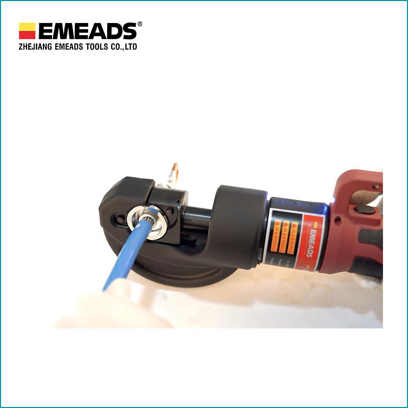 Multifunctional Crimping Tool